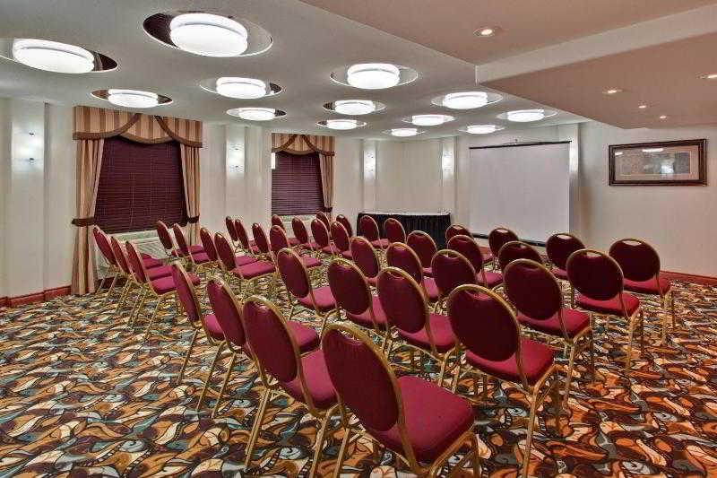 Holiday Inn Calgary Airport By Ihg Konforlar fotoğraf