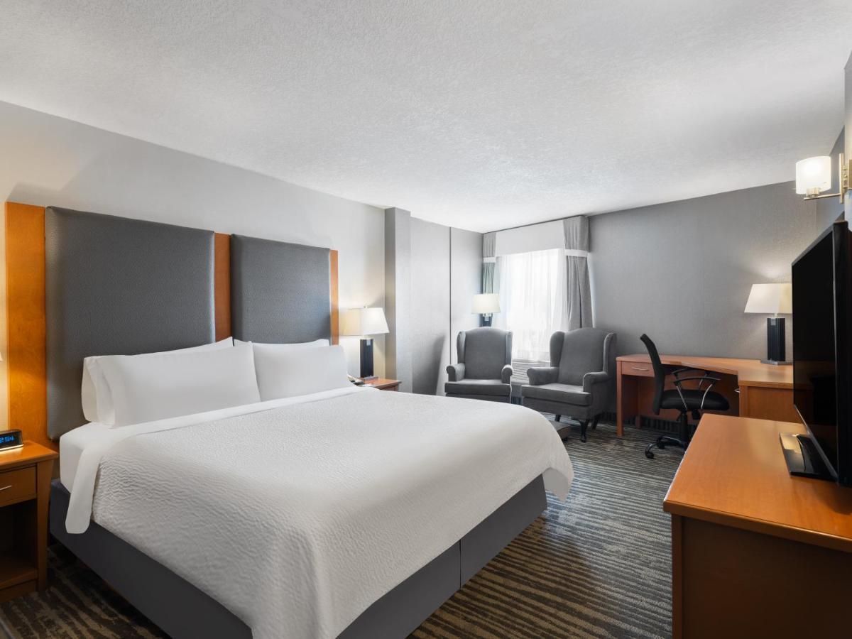 Holiday Inn Calgary Airport By Ihg Dış mekan fotoğraf
