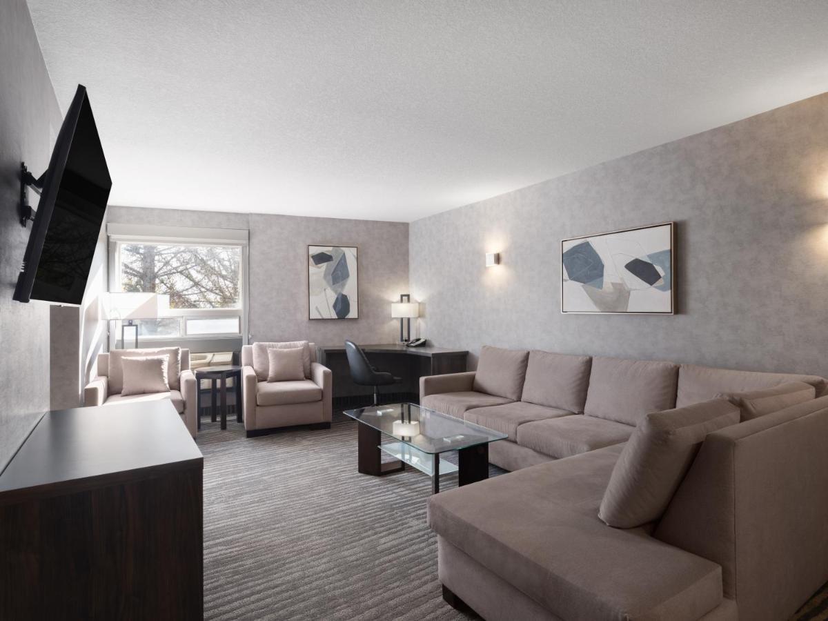 Holiday Inn Calgary Airport By Ihg Dış mekan fotoğraf