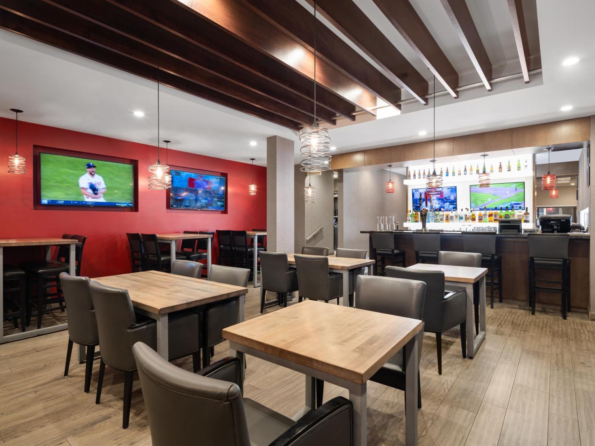 Holiday Inn Calgary Airport By Ihg Dış mekan fotoğraf