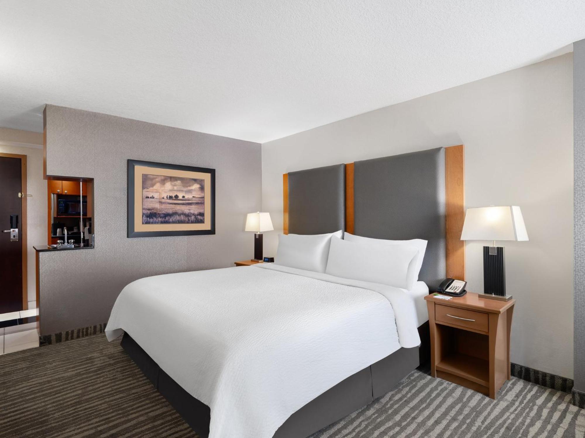 Holiday Inn Calgary Airport By Ihg Dış mekan fotoğraf